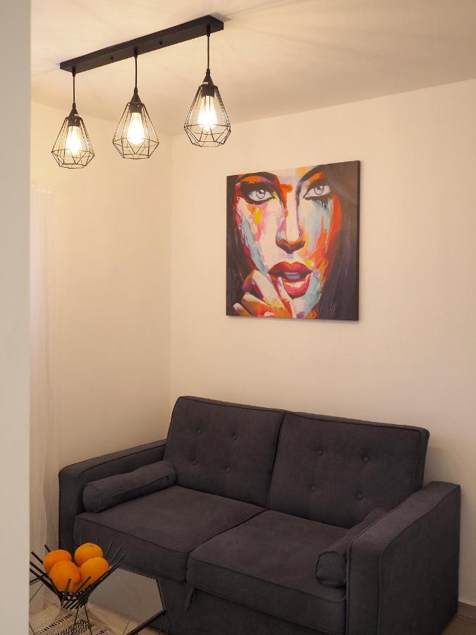 Studio Ariana And Patio Bat Yam Buitenkant foto